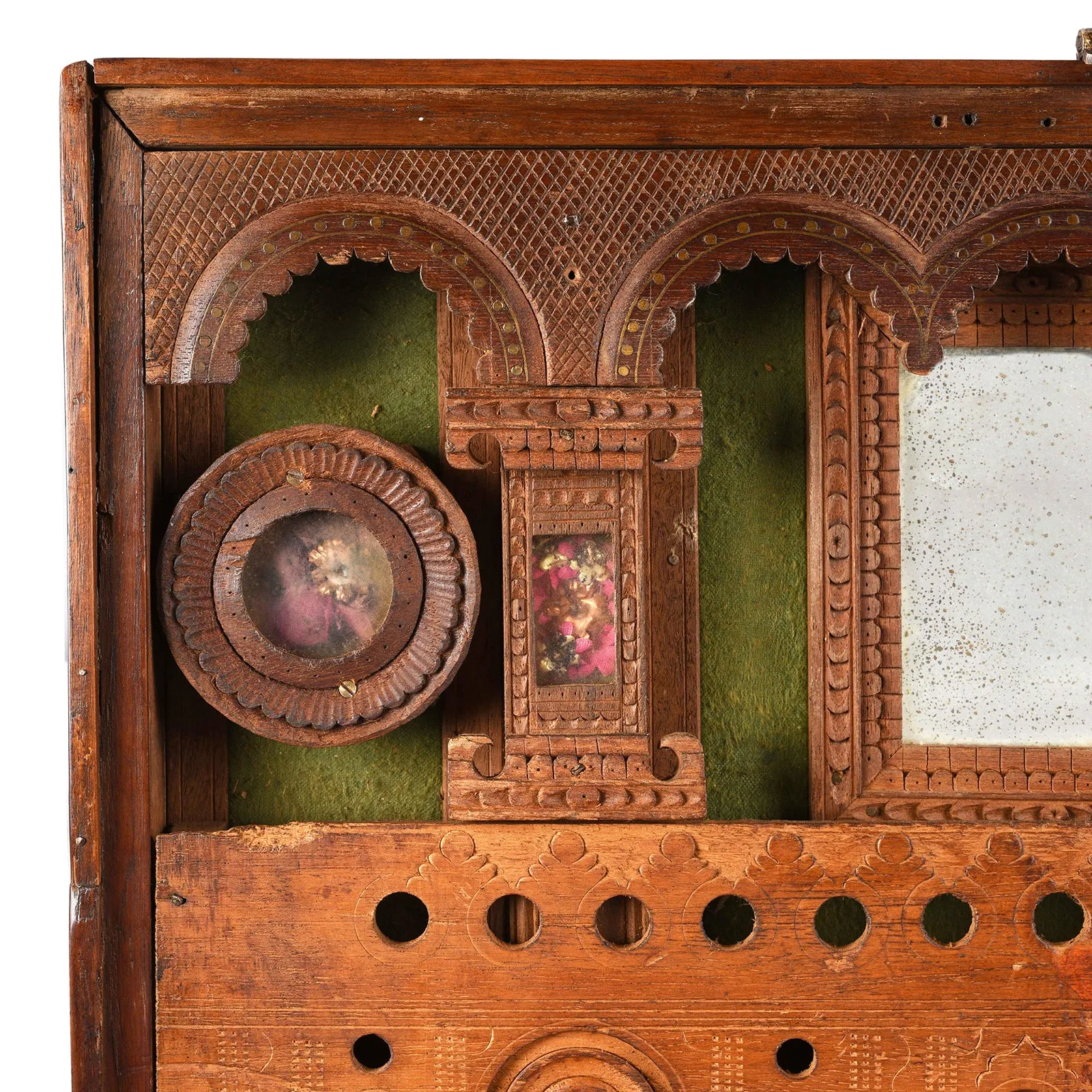 Brass Inlaid Mandalay Box From Burma - 19th Century