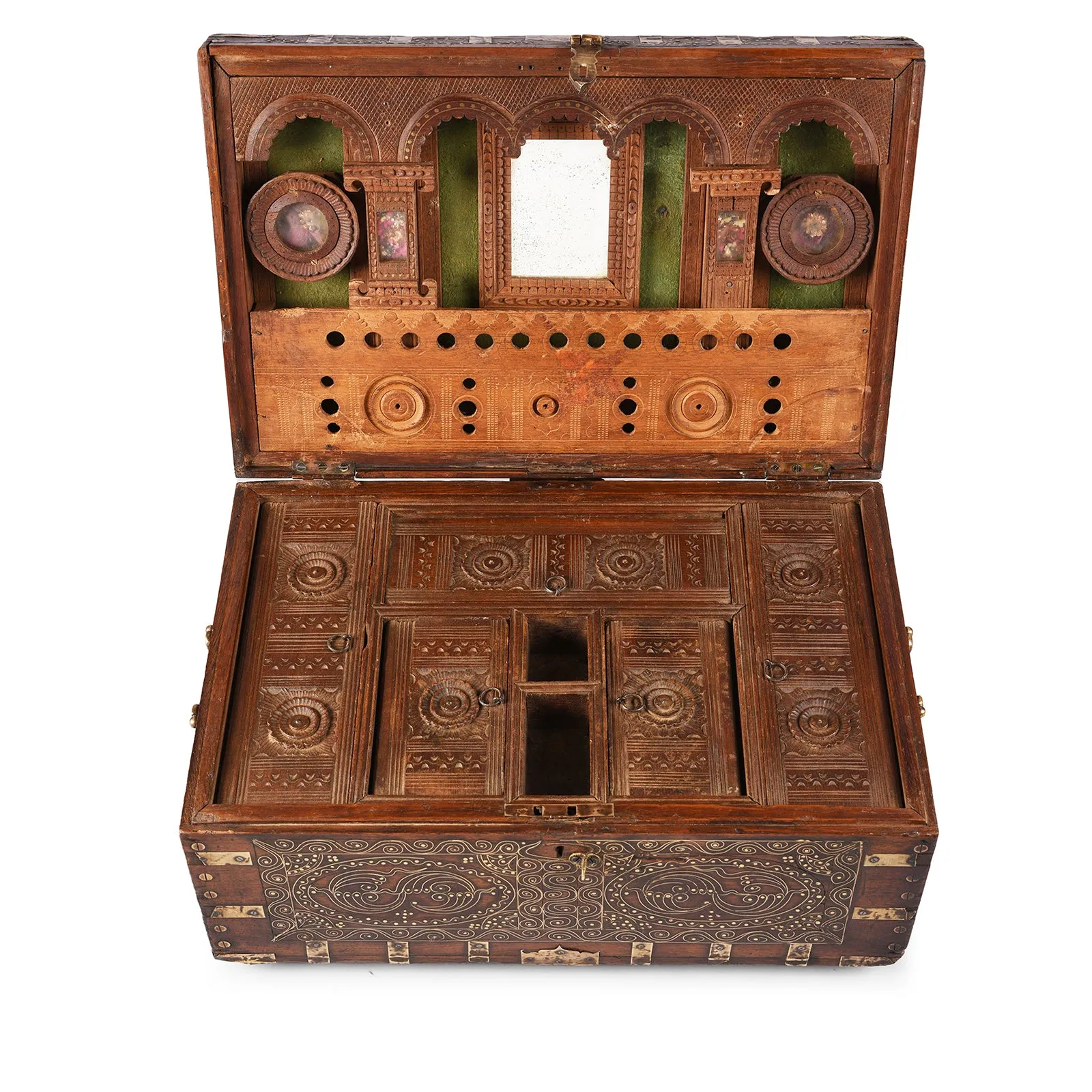 Brass Inlaid Mandalay Box From Burma - 19th Century