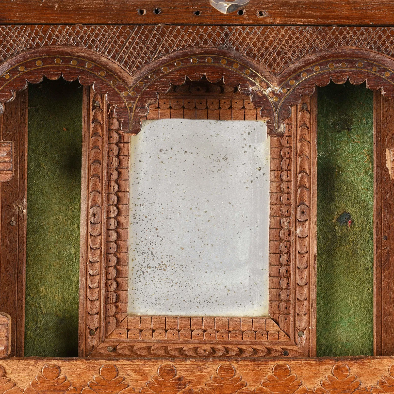 Brass Inlaid Mandalay Box From Burma - 19th Century