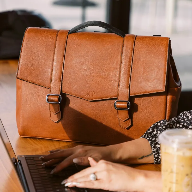Cambridge Messenger Bag