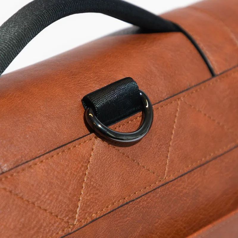 Cambridge Messenger Bag