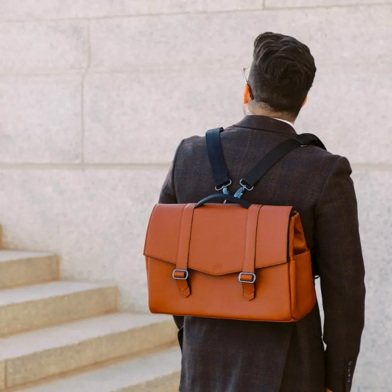 Cambridge Messenger Bag