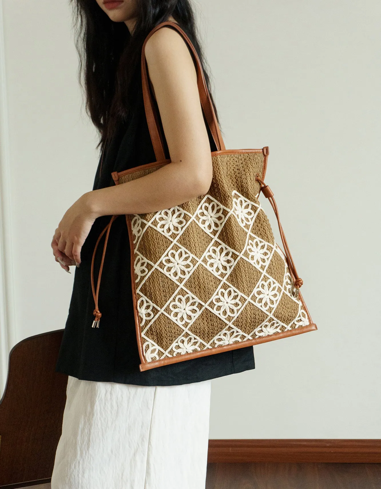 Chic Women's Boho Handbags Crochet Tote Bag For Women