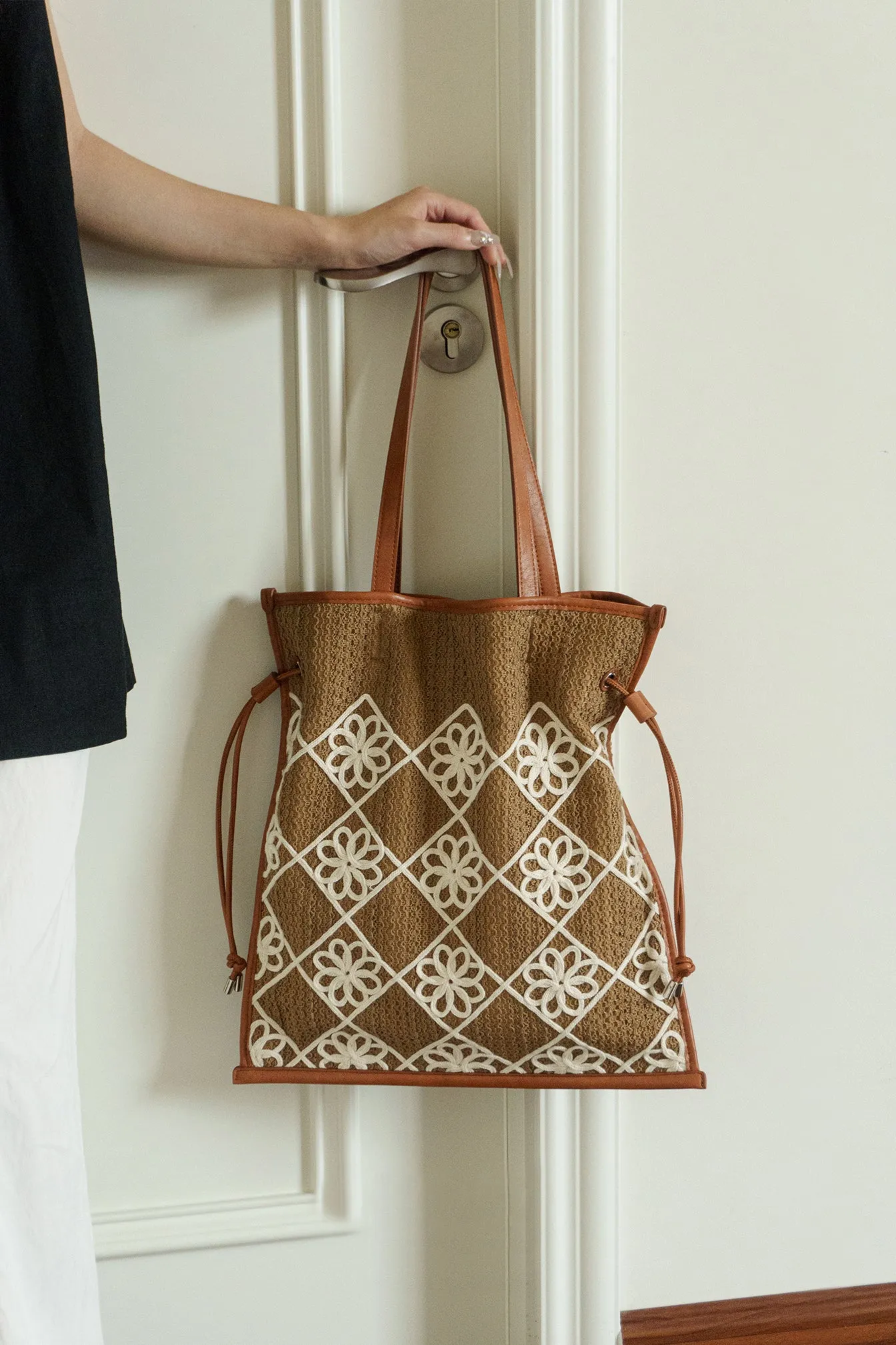 Chic Women's Boho Handbags Crochet Tote Bag For Women