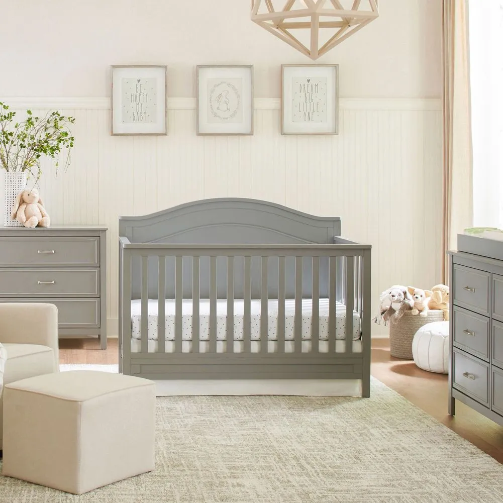 DaVinci Charlie 4-in-1 Convertible Crib