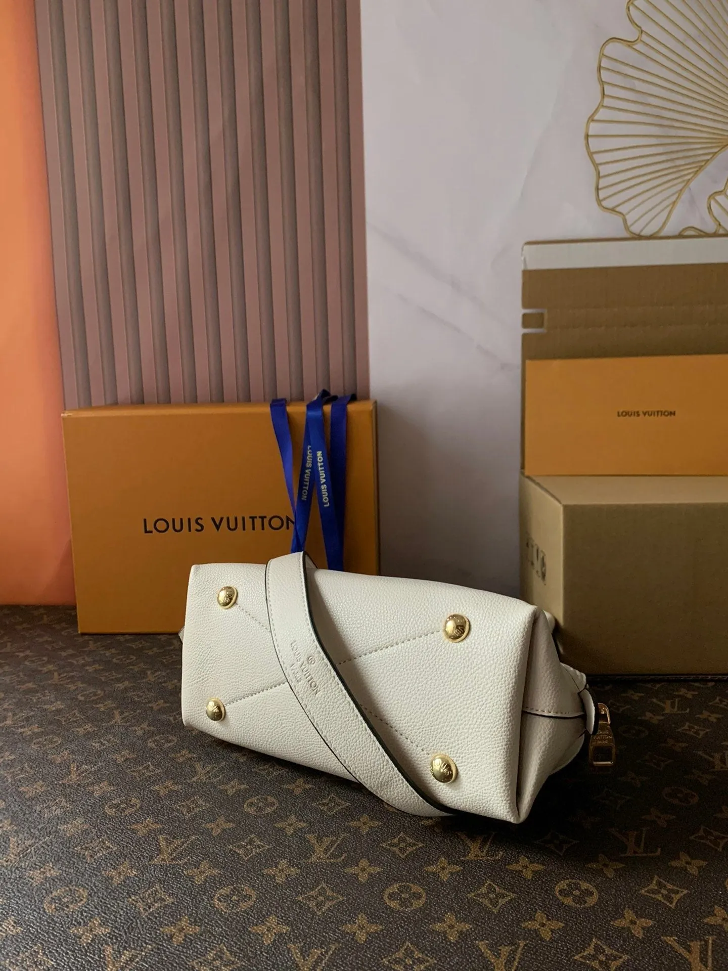 Designer Bag - LOV - 5909