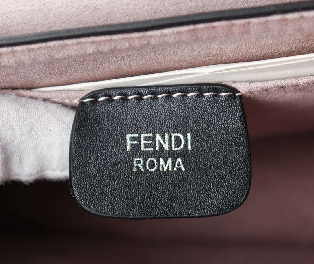 EN   Designer bags by Fendi 070