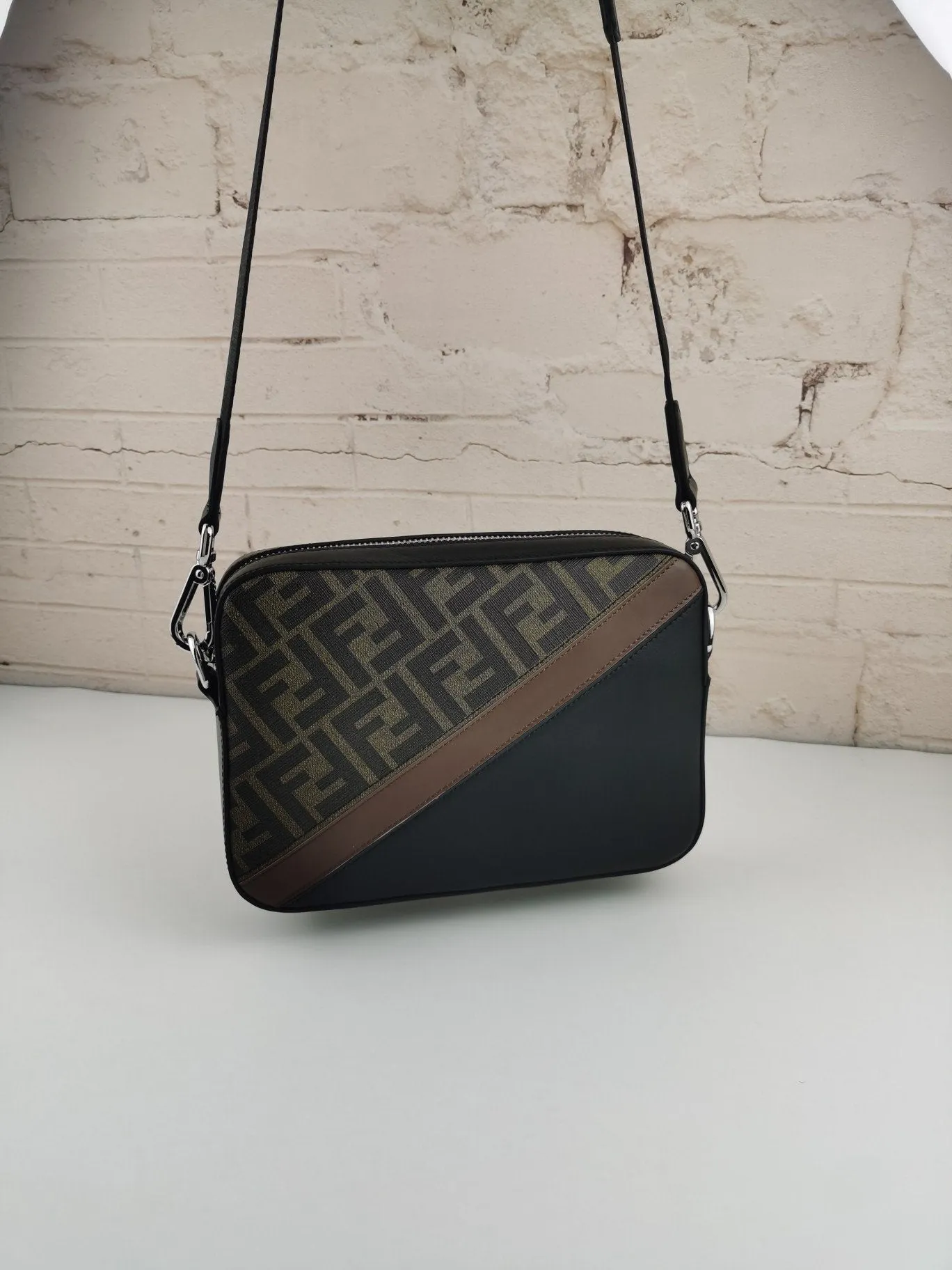 EN   Designer bags by Fendi 173