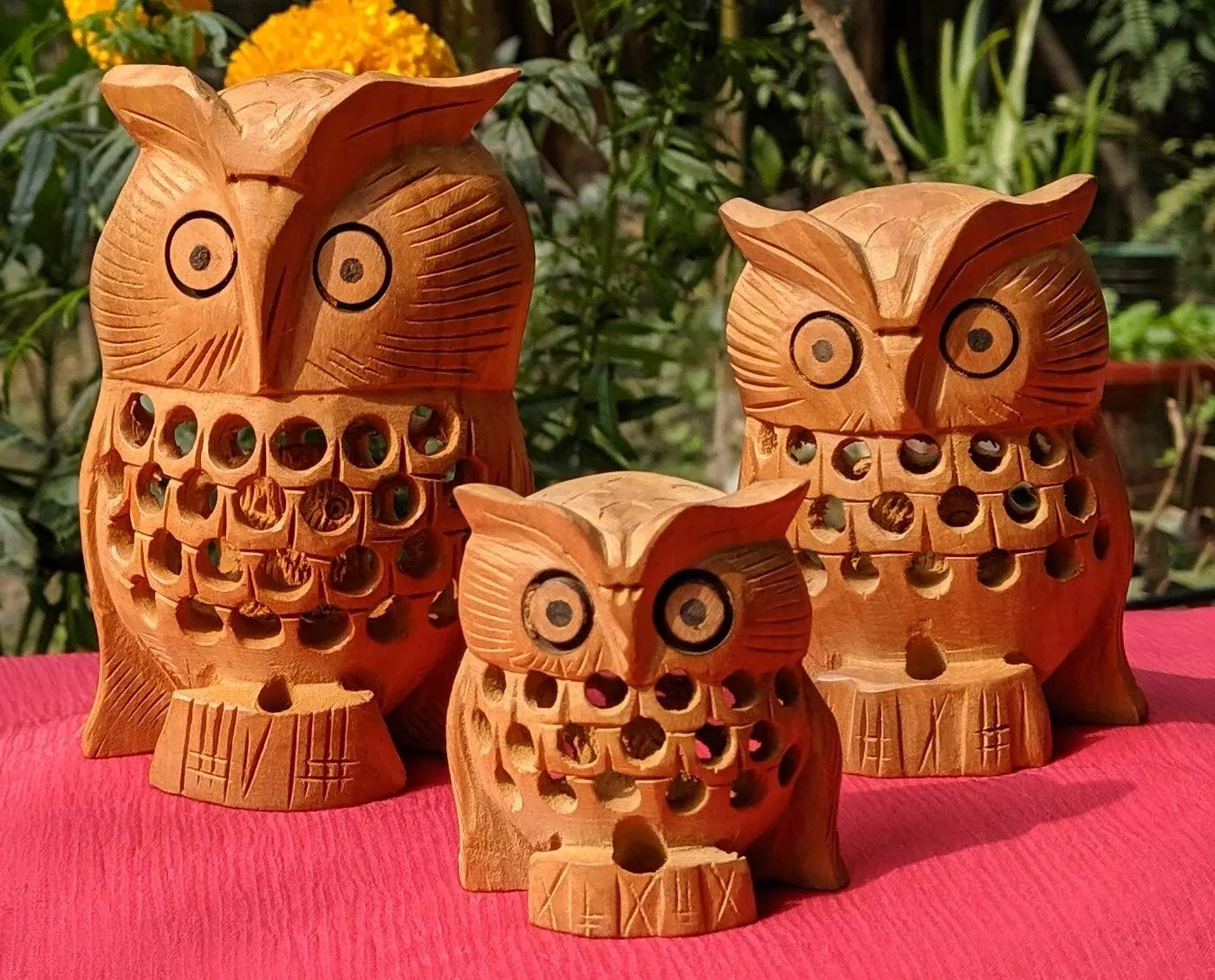 Himalayan Crafts Wooden Handcrafted Owl Family (Set of 3) - 10cm, 8cm, 5cm - Multicolour