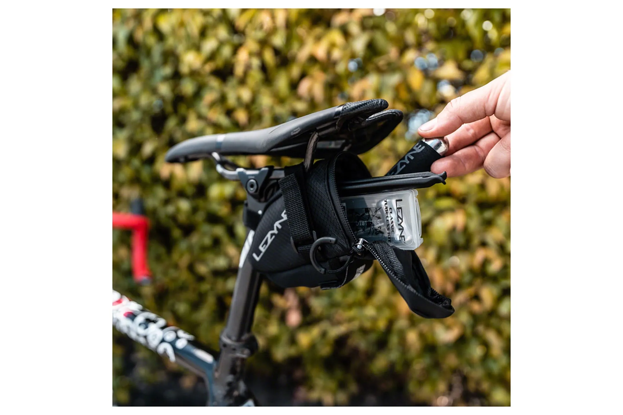 Lezyne M-Caddy Seat Bag with Tubeless Kit