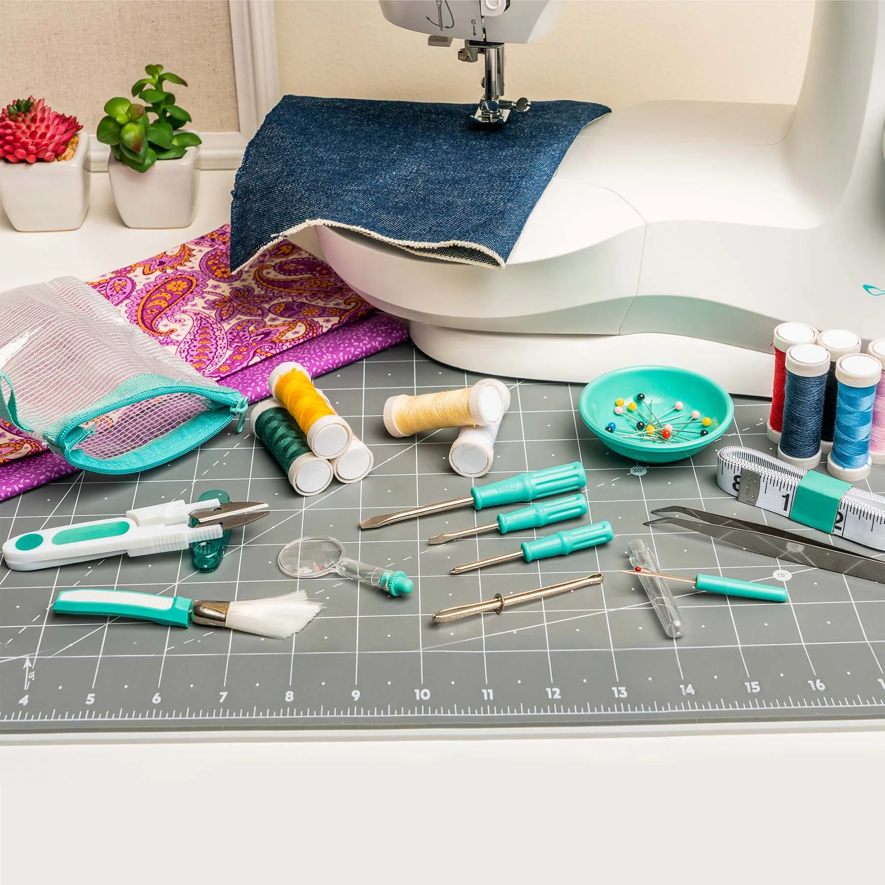 SINGER® Sewing Machine Essentials Kit
