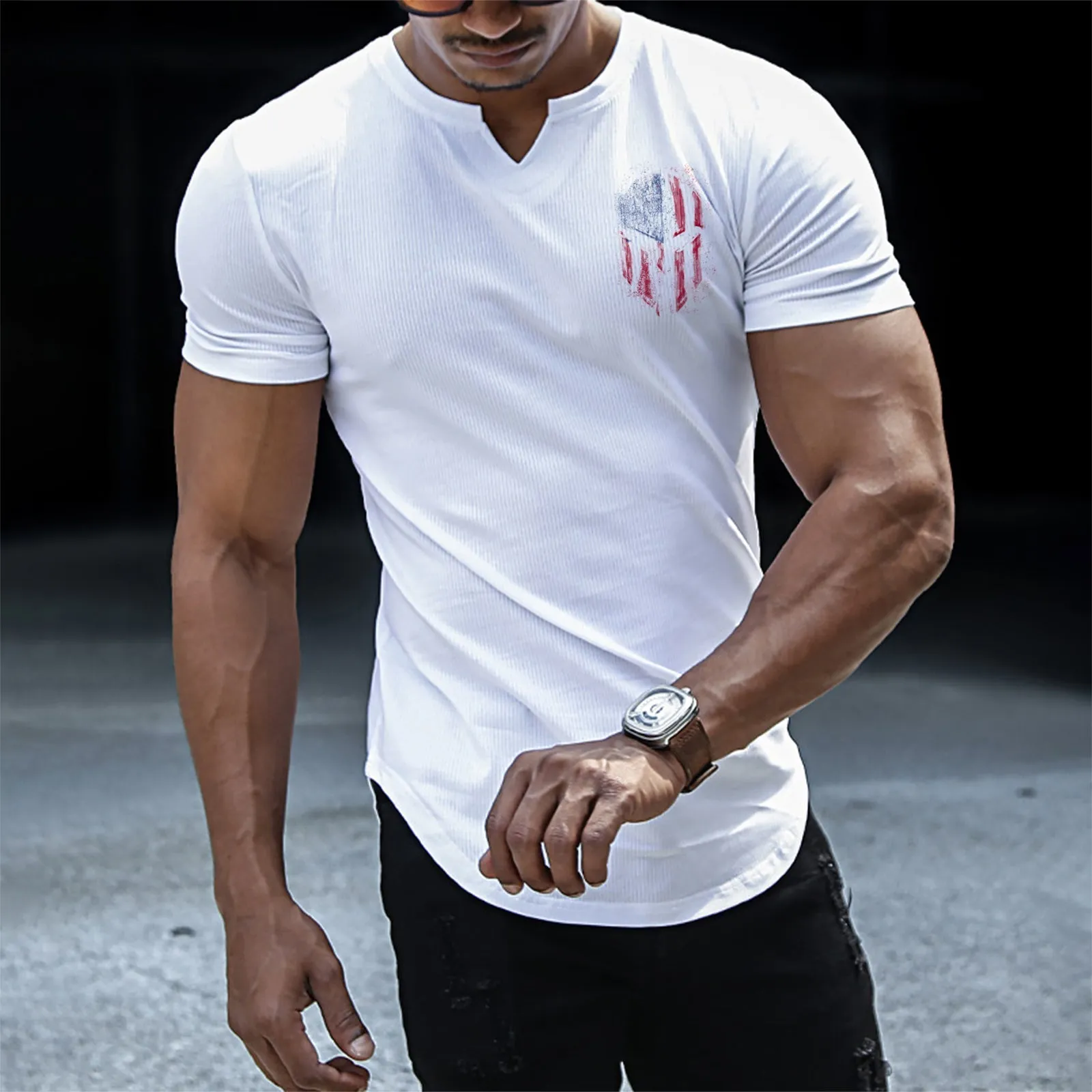 SPARTAN RIBBED V-NECK GRAPHIC TEE