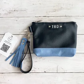 Wristlet in Black Smooth, Blue Fog